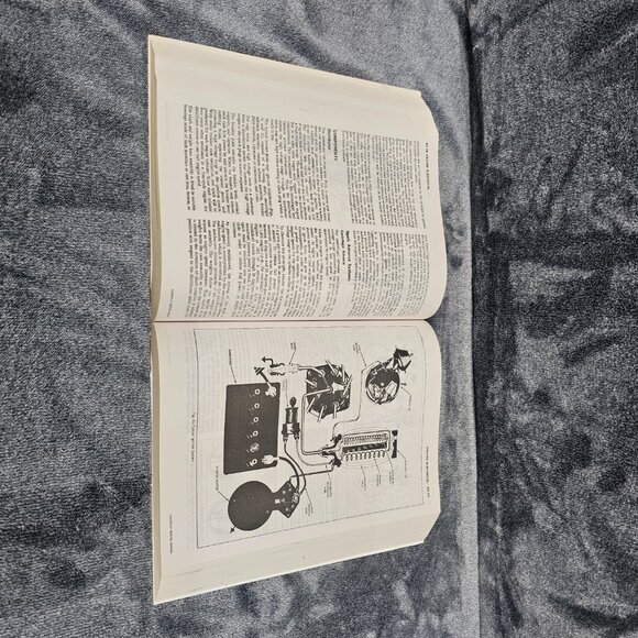 1974 Chevrolet Service Manual ST329-74 Chevelle Camaro Monte Carlo Nova Corvette - Picture 10 of 16